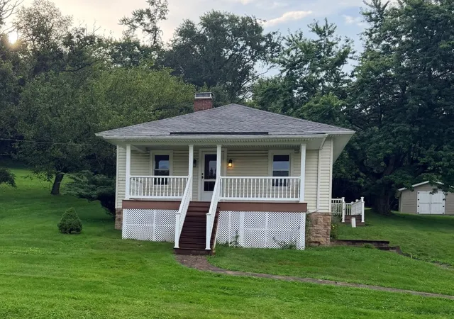 Photo 1 of Sale Pending at 1566 Brush Run Rd, North Bethlehem, PA 15301 | MLS# 1769249 | Listing updated on 2026-08-18