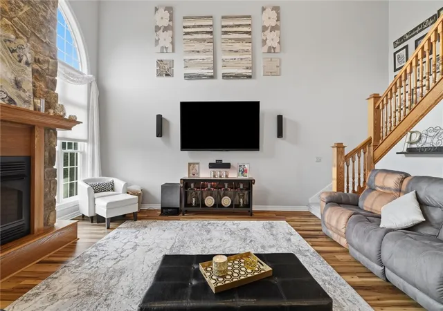 Photo 3 of Single family home for sale at 501 Mary Ln, South Union Twp, PA 15401 | MLS# 1769312 | Listing updated on 2026-08-12