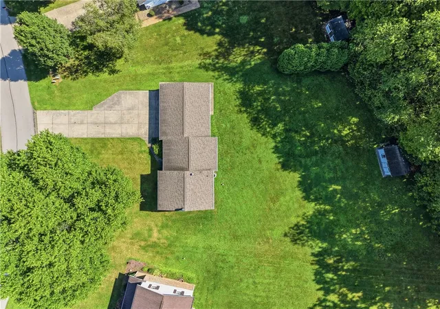 Photo 3 of Sale Pending at 224 Isabelle, Union Twp, PA 16101 | MLS# 1769069 | Listing updated on 2026-08-20