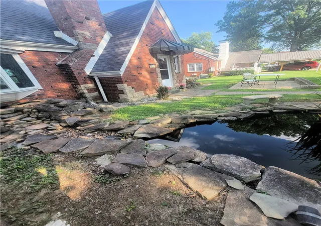 Photo 2 of Single family home for sale at 5907 Rodgers St, Lincoln Place, PA 15207 | MLS# 1769364 | Listing updated on 2026-09-19