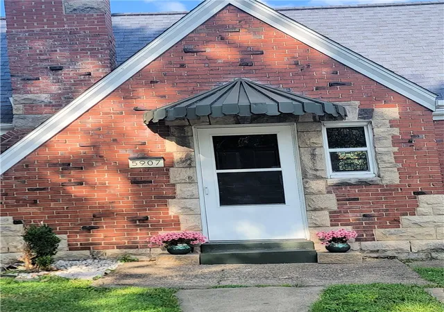 Photo 30 of Single family home for sale at 5907 Rodgers St, Lincoln Place, PA 15207 | MLS# 1769364 | Listing updated on 2026-09-19