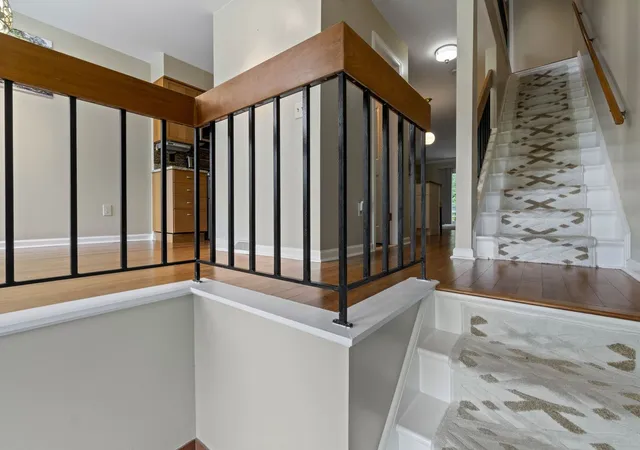 Photo 3 of Condo for sale at 876 Fairways Dr, Oakmont, PA 15139 | MLS# 1769471 | Listing updated on 2026-09-27