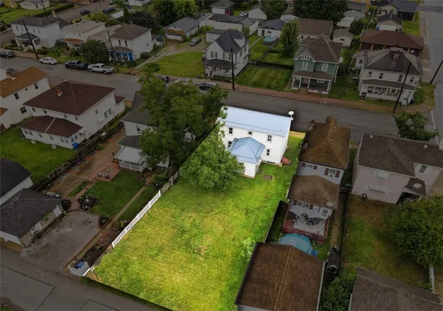 Photo 3 of Single family home for sale at 1026 Washington Ave, Monaca, PA 15061 | MLS# 1769433 | Listing updated on 2026-08-12