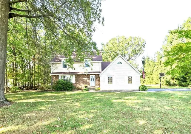 Photo 2 of Single family home for sale at 4302 Mitchell Rd, Neshannock Twp, PA 16105 | MLS# 1769491 | Listing updated on 2026-08-12