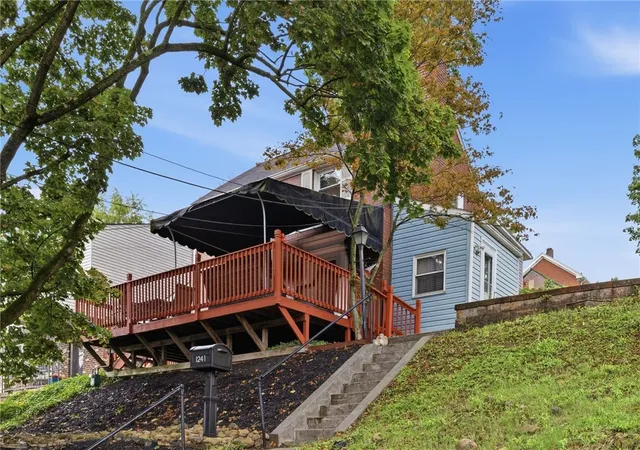 Photo 3 of Single family home for sale at 1241 Oakglen St, Crafton Heights, PA 15204 | MLS# 1769106 | Listing updated on 2026-08-30