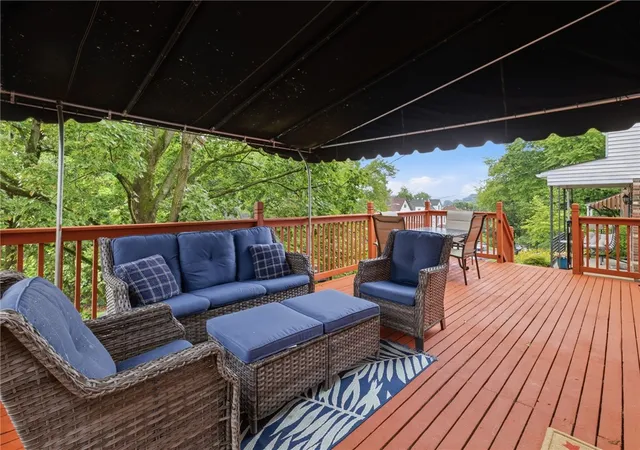 Photo 4 of Single family home for sale at 1241 Oakglen St, Crafton Heights, PA 15204 | MLS# 1769106 | Listing updated on 2026-08-30