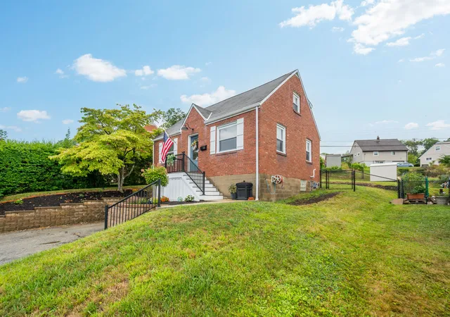 Photo 39 of Single family home for sale at 245 Lynn Dr, Pleasant Hills, PA 15236 | MLS# 1769496 | Listing updated on 2026-08-30