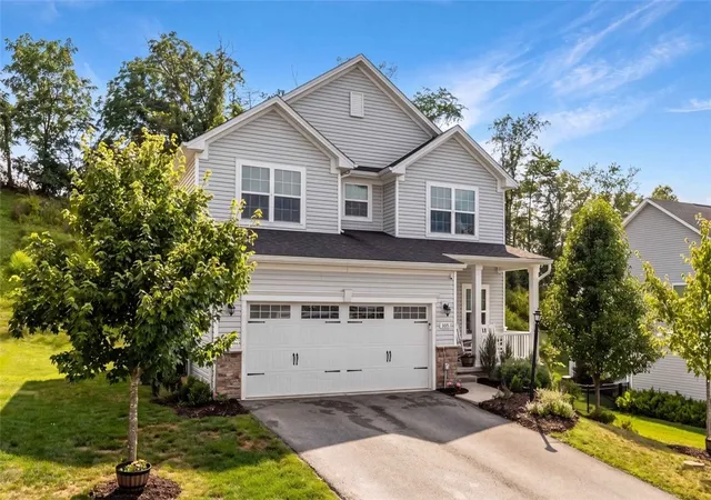 Photo 2 of Single family home for sale at 208 Regency Dr, North Strabane, PA 15330 | MLS# 1769515 | Listing updated on 2026-08-13
