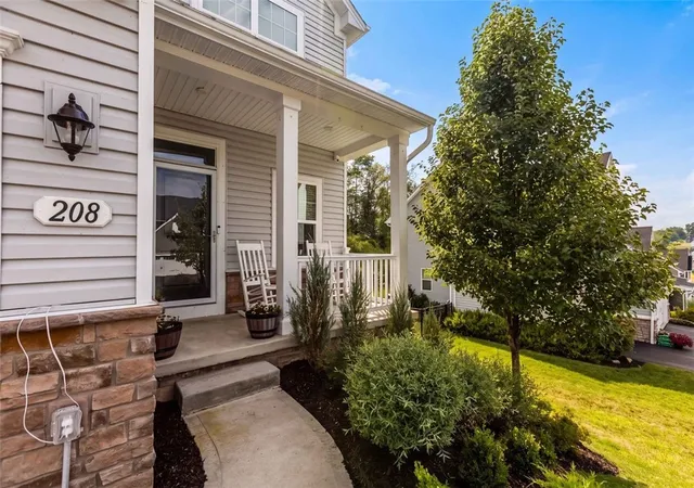 Photo 3 of Single family home for sale at 208 Regency Dr, North Strabane, PA 15330 | MLS# 1769515 | Listing updated on 2026-08-13