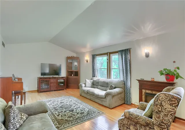 Photo 4 of Single family home for sale at 191 Tate Rd, Green Twp, PA 15050 | MLS# 1769309 | Listing updated on 2026-08-15