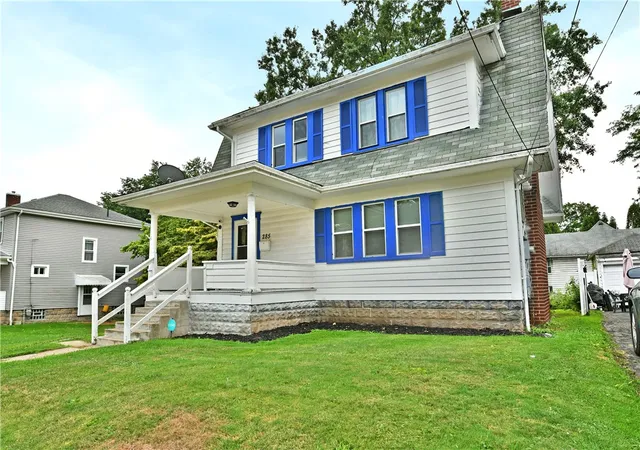 Photo 3 of Sale Pending at 285 Independence Ct, Sharon, PA 16146 | MLS# 1769533 | Listing updated on 2026-08-25