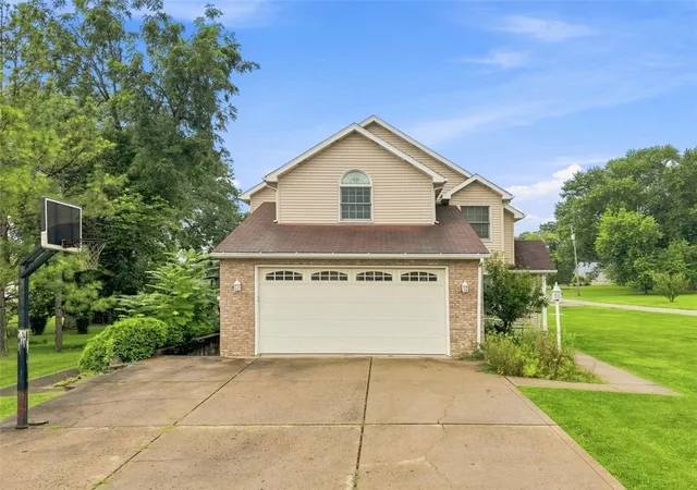Photo 2 of Single family home for sale at 200 1st Street, Freedom, PA 15042 | MLS# 1769386 | Listing updated on 2026-08-30