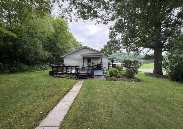 Single family home for sale at 1048 Parkwood Rd, Shelocta, PA 15701 | MLS# 1769565 | Listing updated on 2026-08-12