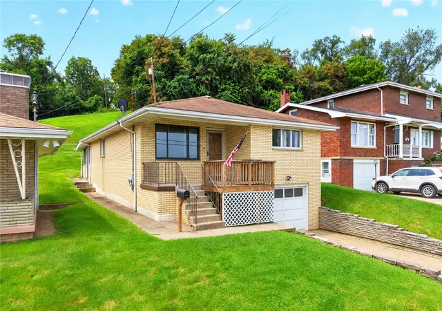 Single family home for sale at 715 Locust Ln, Charleroi Boro, PA 15022 | MLS# 1769579