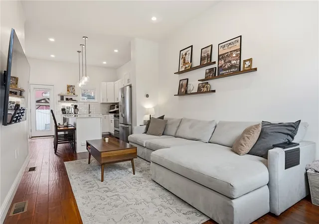 Photo 3 of Single family home for sale at 169 38th Street, Lawrenceville, PA 15201 | MLS# 1769630 | Listing updated on 2026-09-15