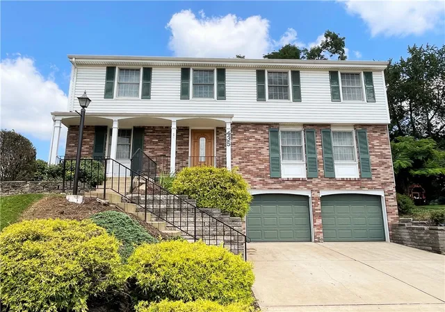 Photo 1 of Single family home for sale at 435 Fruitwood Dr, Bethel Park, PA 15102 | MLS# 1769148 | Listing updated on 2026-08-19