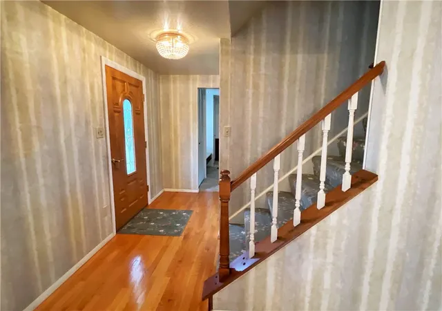 Photo 3 of Single family home for sale at 435 Fruitwood Dr, Bethel Park, PA 15102 | MLS# 1769148 | Listing updated on 2026-08-19