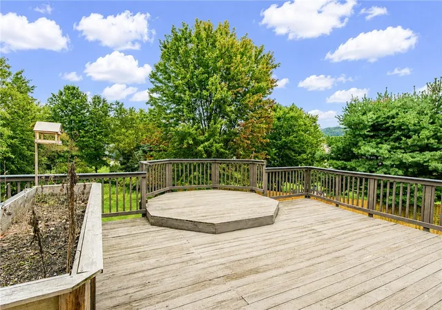 Photo 4 of Single family home for sale at 6767 Mars Crider Rd, Seven Fields Boro, PA 16046 | MLS# 1769670 | Listing updated on 2026-08-28