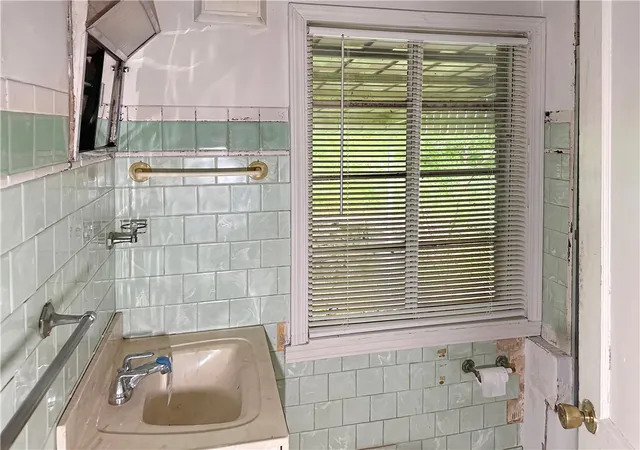 Photo 13 of Single family home for sale at 4799 Allegheny River Blvd, Penn Hills, PA 15147 | MLS# 1769680 | Listing updated on 2026-08-13