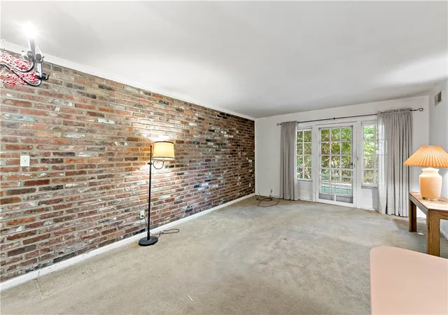Photo 2 of Condo for sale at 980 Chatham Park Dr #K, Scott Twp, PA 15216 | MLS# 1764993 | Listing updated on 2026-08-27