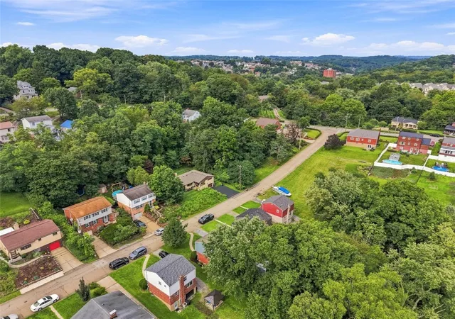 Photo 36 of Sale Pending at 23 Pioneer Ave, Ross Twp, PA 15229 | MLS# 1769203 | Listing updated on 2026-08-26