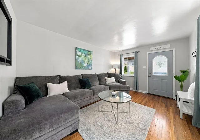 Photo 3 of Sale Pending at 744 Mayville Ave, Brookline, PA 15226 | MLS# 1769702 | Listing updated on 2026-08-21