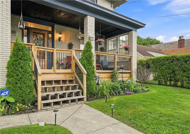 Photo 2 of Single family home for sale at 824 Malvern Rd, Avalon, PA 15202 | MLS# 1769385 | Listing updated on 2026-08-19