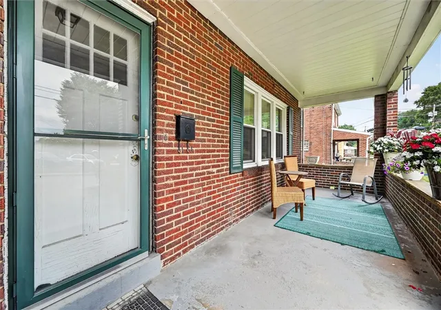 Photo 3 of Single family home for sale at 1806 Pioneer Ave, Brookline, PA 15226 | MLS# 1769528 | Listing updated on 2026-08-24