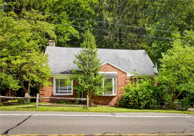 Photo 1 of Single family home for sale at 290 Sewickley Oakmont Rd, Ross Twp, PA 15237 | MLS# 1769191 | Listing updated on 2026-08-13