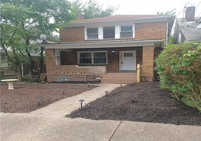 Photo 1 of Single family home for sale at 2035 Chalfant St, Wilkinsburg, PA 15221 | MLS# 1769554 | Listing updated on 2026-09-25
