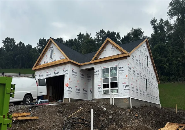 Photo 1 of Single family home for sale at 253 Oliver Dr, South Park, PA 15129 | MLS# 1769800 | Listing updated on 2026-08-21