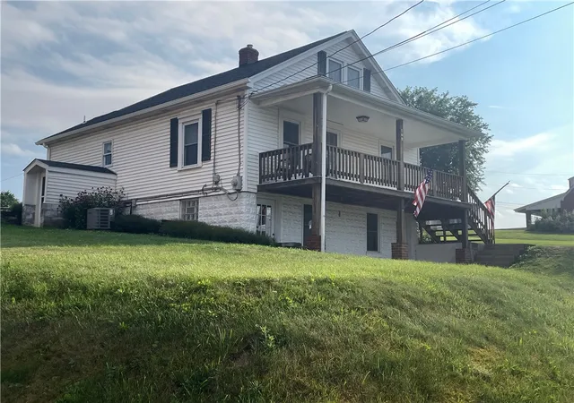 Photo 2 of Sale Pending at 474 Georgetown Rd, Cecil, PA 15055 | MLS# 1769823 | Listing updated on 2026-09-21