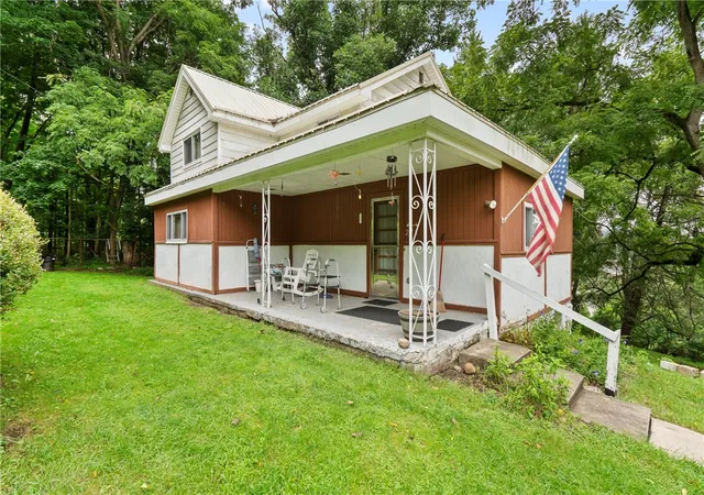 Photo 2 of Single family home for sale at 270 Kane Rd, Plum Boro, PA 15239 | MLS# 1769726 | Listing updated on 2026-08-26
