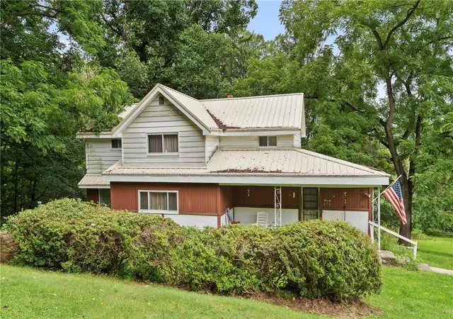 Photo 3 of Single family home for sale at 270 Kane Rd, Plum Boro, PA 15239 | MLS# 1769726 | Listing updated on 2026-08-26