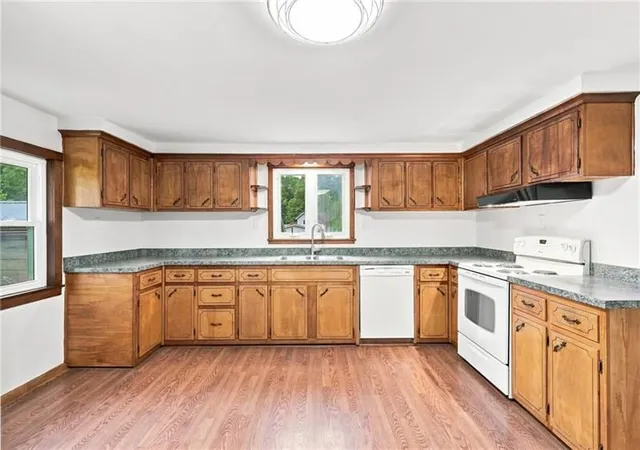 Photo 3 of Sale Pending at 2219 Berger St, Shenango Twp, PA 16101 | MLS# 1769855 | Listing updated on 2026-08-21