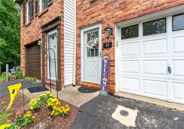 Photo 3 of Townhouse for sale at 49 Shadow Dr, Whitehall, PA 15227 | MLS# 1769347 | Listing updated on 2026-08-20