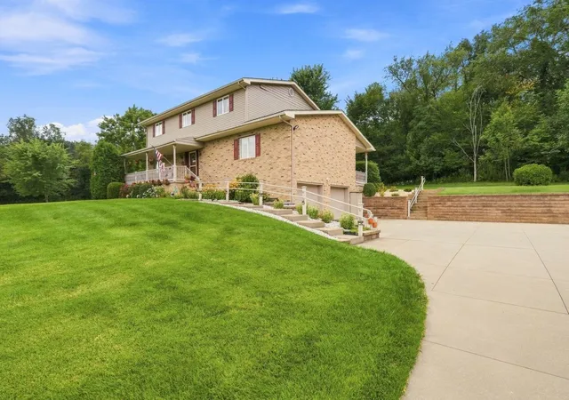Photo 3 of Single family home for sale at 111 Paula Dr, Center Twp, PA 15001 | MLS# 1769896 | Listing updated on 2026-08-18