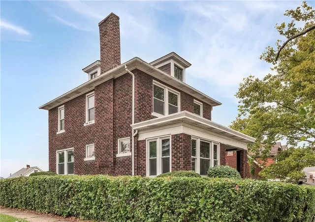 Photo 3 of Single family home for sale at 1318 Wilson St, Mc Keesport, PA 15132 | MLS# 1769822 | Listing updated on 2026-08-25