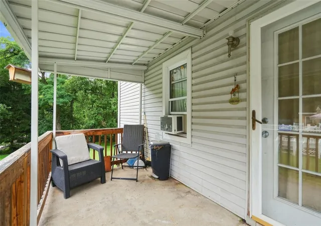 Photo 3 of Single family home for sale at 1920 Mount Joseph St, Carrick, PA 15210 | MLS# 1769064 | Listing updated on 2026-08-24