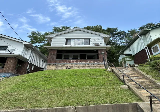 Photo 1 of Single family home for sale at 1530 Marie St, Wilkinsburg, PA 15221 | MLS# 1769941 | Listing updated on 2026-08-22