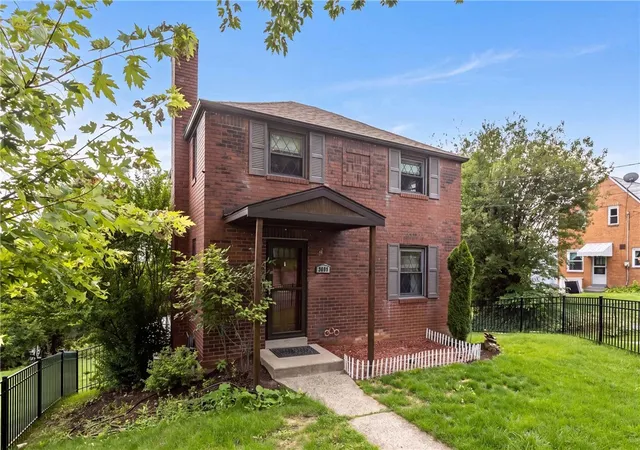 Photo 3 of Single family home for sale at 2402 Hillview St, Overbrook, PA 15234 | MLS# 1769895 | Listing updated on 2026-08-14
