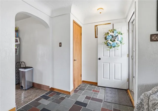 Photo 2 of Sale Pending at 725 Broad St, Mt Pleasant Twp, PA 15666 | MLS# 1769950 | Listing updated on 2026-08-21