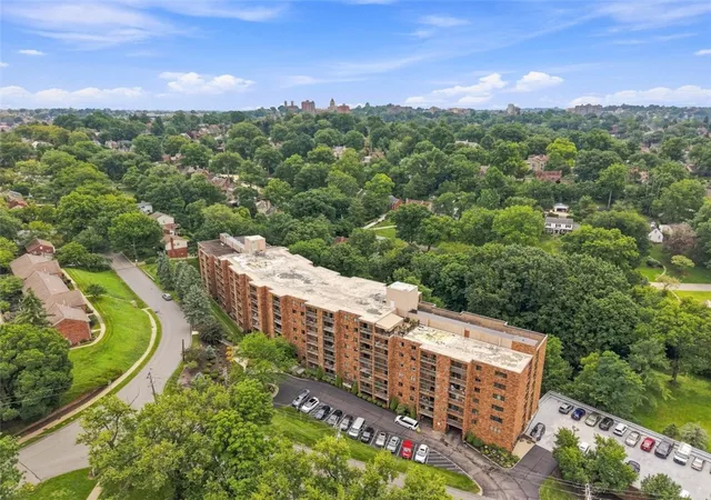 Photo 27 of Condo for sale at 1500 Cochran Rd #409, Scott Twp, PA 15243 | MLS# 1769813 | Listing updated on 2026-08-15