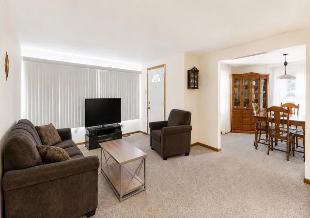 Photo 4 of Sale Pending at 3456 Garvers Fry Rd, Parks Twp, PA 15690 | MLS# 1770003 | Listing updated on 2026-08-19