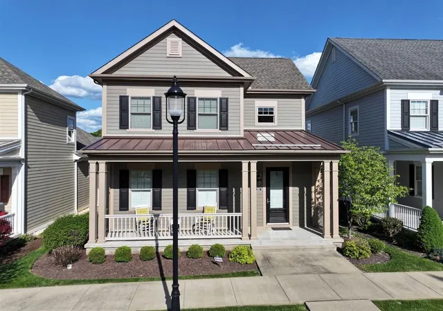 Photo 1 of Single family home for sale at 250 2nd Street, Oakmont, PA 15139 | MLS# 1770009 | Listing updated on 2026-08-20