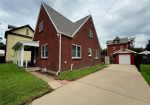 Photo 2 of Sale Pending at 490 5th Avenue, New Kensington, PA 15068 | MLS# 1769957 | Listing updated on 2026-08-28