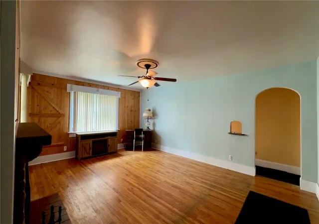 Photo 4 of Sale Pending at 490 5th Avenue, New Kensington, PA 15068 | MLS# 1769957 | Listing updated on 2026-08-28