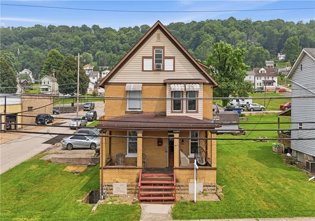 Photo 1 of Single family home for sale at 236 N Water St, West Newton, PA 15089 | MLS# 1770029 | Listing updated on 2026-08-16