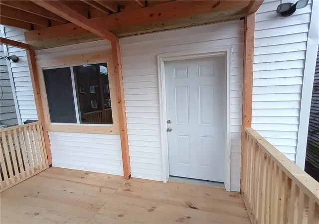 Photo 3 of Single family home for sale at 210 N 4th Street, Jeannette, PA 15644 | MLS# 1770042 | Listing updated on 2026-08-25