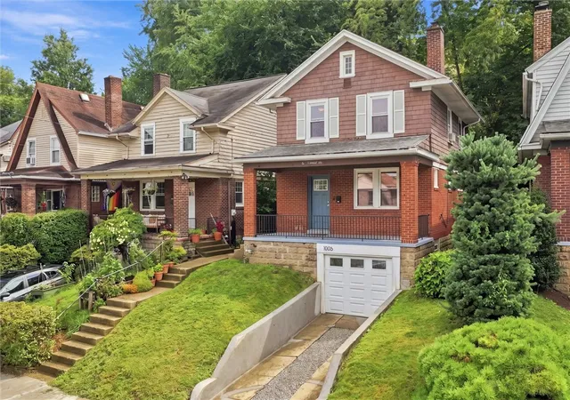 Photo 2 of Single family home for sale at 1006 Flemington, Greenfield, PA 15217 | MLS# 1770054 | Listing updated on 2026-08-16